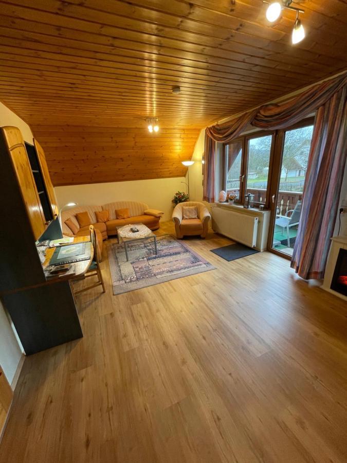 Ferienwohnung Beate Engelhardt Kleinern Exterior photo